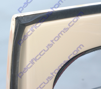 DOOR SEAL, LEFT KARMANN GHIA